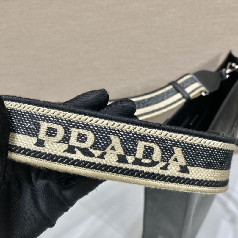 Pra*a top handle bags